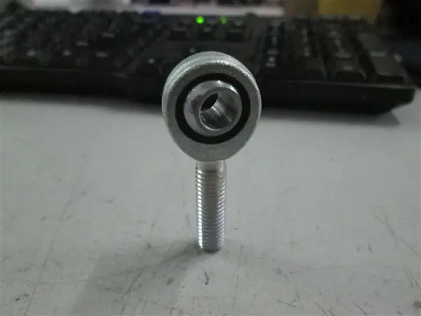 Foto part 04252-20853 ROD END