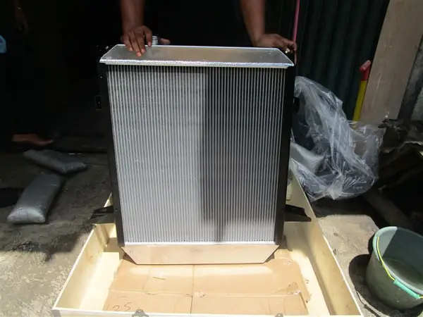 Foto part 23A-03-21100 RADIATOR