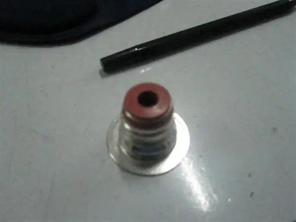 Foto part 3957912 SEAL VALVE
