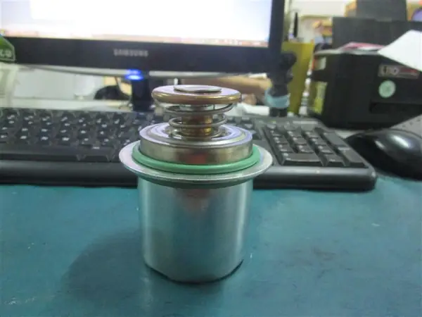 Foto part 6741-61-1611 THERMOSTAT