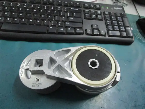 Photo of part 6754-61-4111 TENSIONER